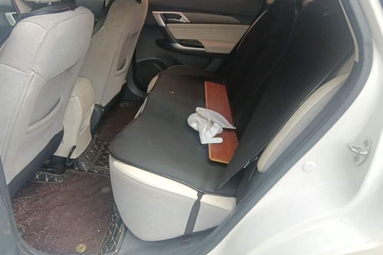 Used BAIC Beijing EU5 2018 R500 Smart Wind Edition Left Rear Seat