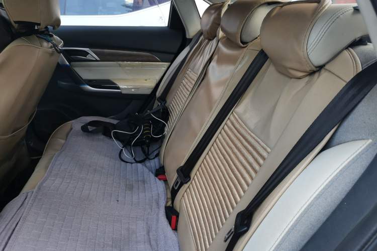 Used BAIC Beijing EU5 2018 R500 Smart Wind Edition Left Rear Seat