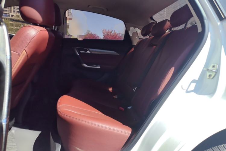 Used BAIC Beijing EU5 2018 R550 Smart Trend Edition Left Rear Seat