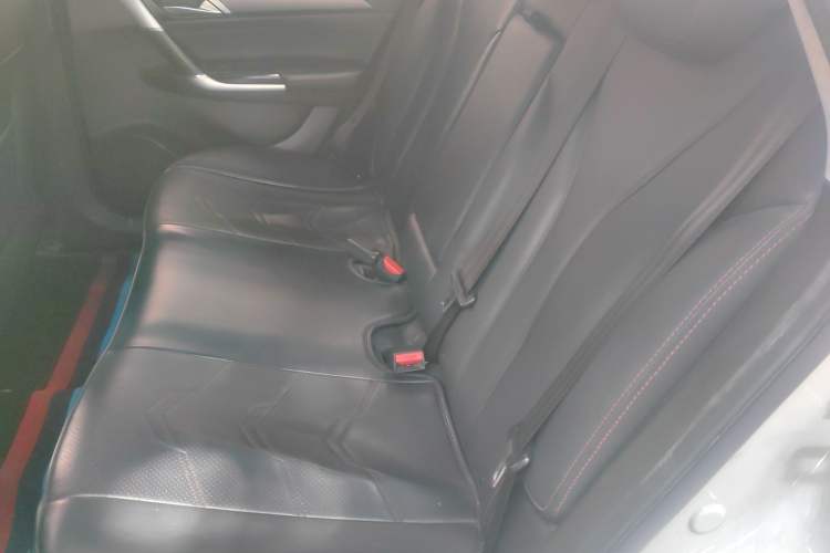 Used BAIC Beijing EU5 2018 R500 Smart Wind Edition Left Rear Seat