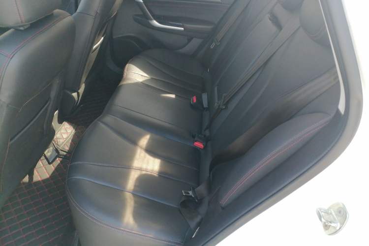 Used BAIC Beijing EU5 2018 R500 Smart Wind Edition Left Rear Seat