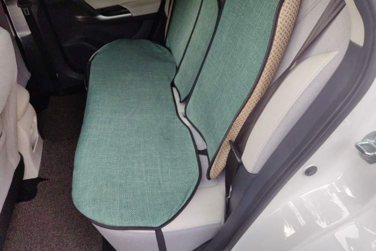 Used BAIC Beijing EU5 2018 R500 Smart Edition Left Rear Seat