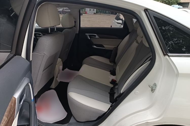 Used BAIC Beijing EU5 2018 R500 Smart Wind Edition Left Rear Seat