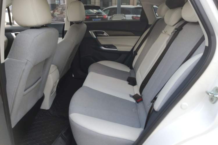 Used BAIC Beijing EU5 2018 R500 Smart Edition Left Rear Seat