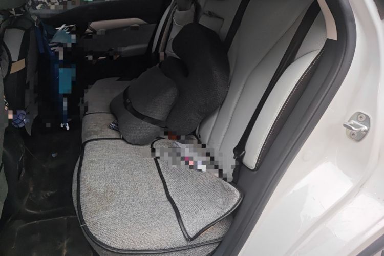 Used BAIC Beijing EU5 2018 R550 Smart Trend Edition Left Rear Seat