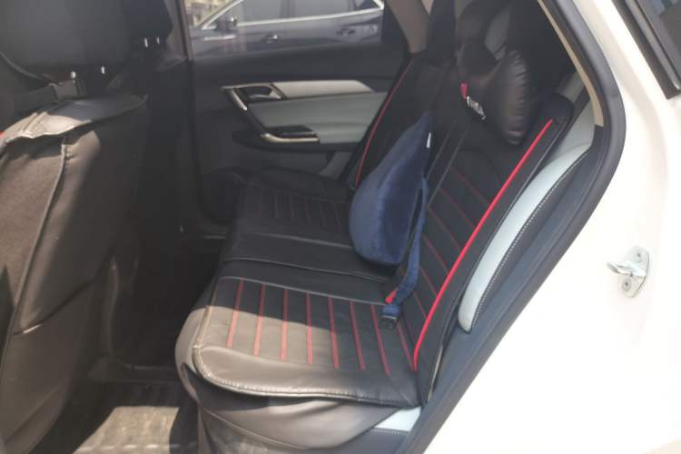 Used BAIC Beijing EU5 2018 R550 Smart Trend Edition Left Rear Seat