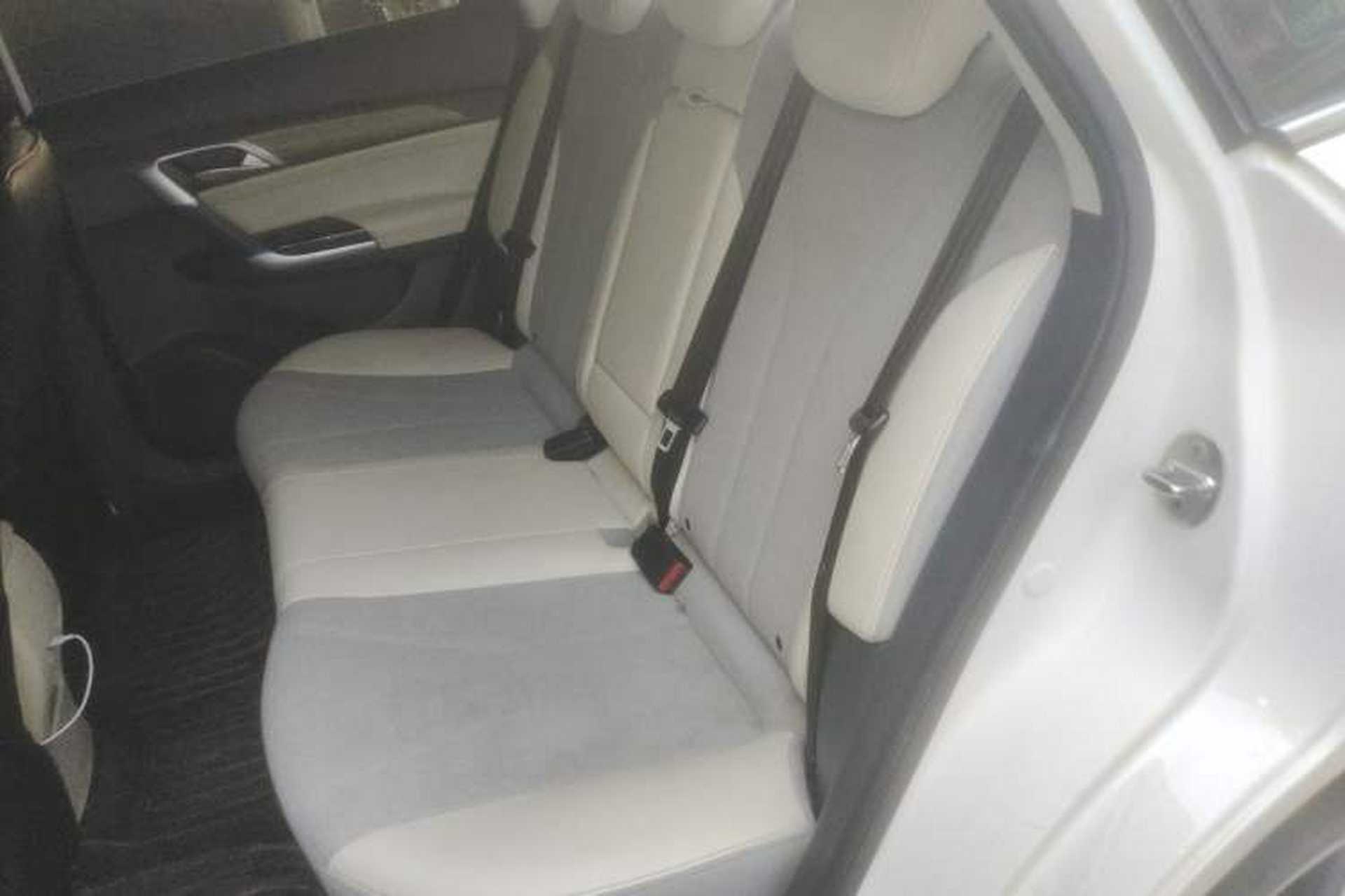 Used BAIC Beijing EU5 2018 R500 Smart Wind Edition Left Rear Seat