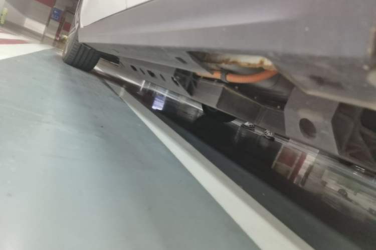 Used BAIC Beijing EU5 2018 R500 Smart Wind Edition Left Side Sill