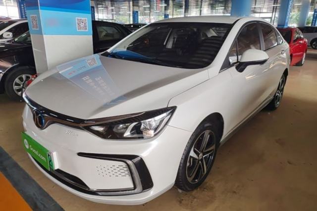Used BAIC Beijing EU5 2018 R500 Smart Wind Edition