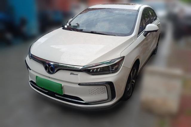 Used BAIC Beijing EU5 2018 R500 Smart Edition