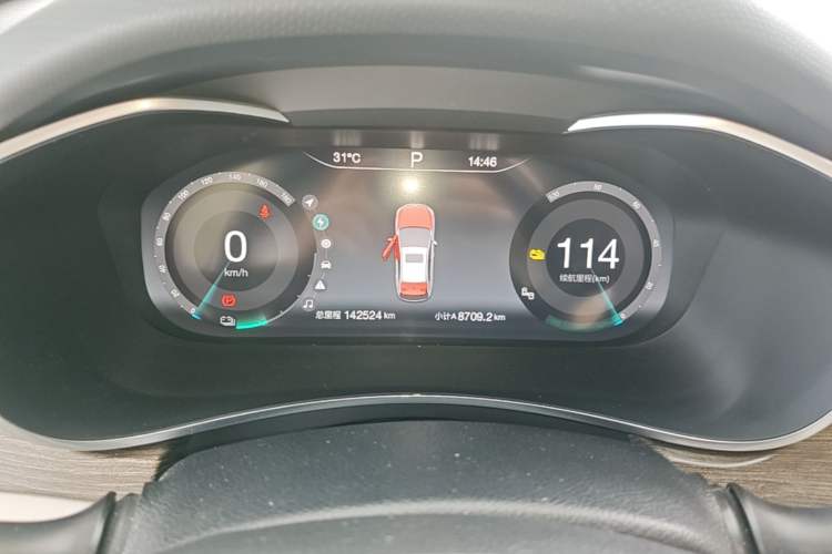 Used BAIC Beijing EU5 2018 R500 Smart Wind Edition Odometer Close Up