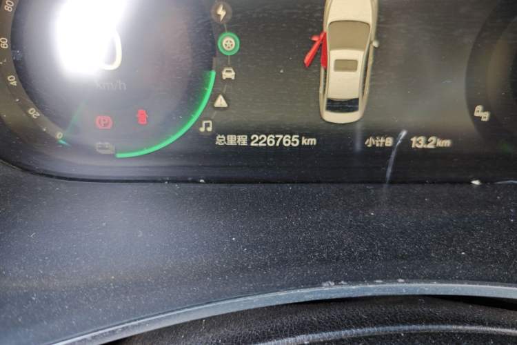 Used BAIC Beijing EU5 2018 R500 Smart Wind Edition Odometer Close Up