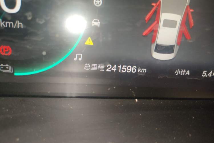 Used BAIC Beijing EU5 2018 R500 Smart Wind Edition Odometer Close Up