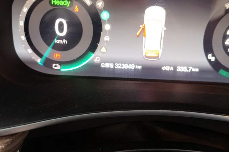 Used BAIC Beijing EU5 2018 R500 Smart Wind Edition Odometer Close Up