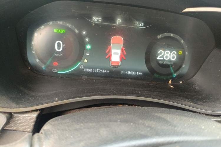 Used BAIC Beijing EU5 2018 R500 Smart Wind Edition Odometer Close Up