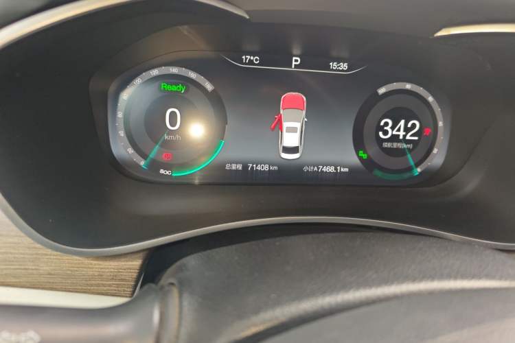 Used BAIC Beijing EU5 2018 R500 Smart Wind Edition Odometer Close Up