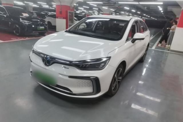 Used BAIC Beijing EU5 2018 R500 Smart Wind Edition