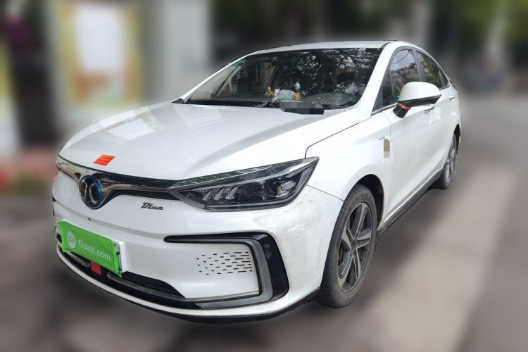 Used BAIC Beijing EU5 2018 R500 Smart Wind Edition Guazi used car, China used car export, Used car for sale, Used  cars, Cheapest cars for sale