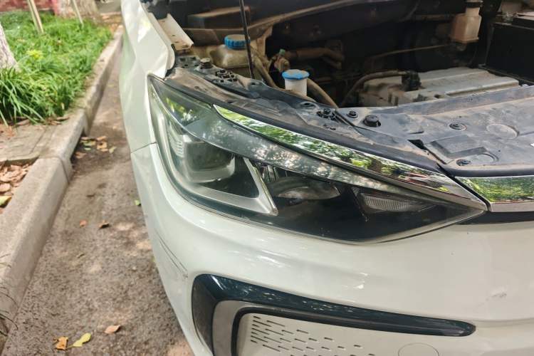 Used BAIC Beijing EU5 2018 R500 Smart Wind Edition Right Front Headlight