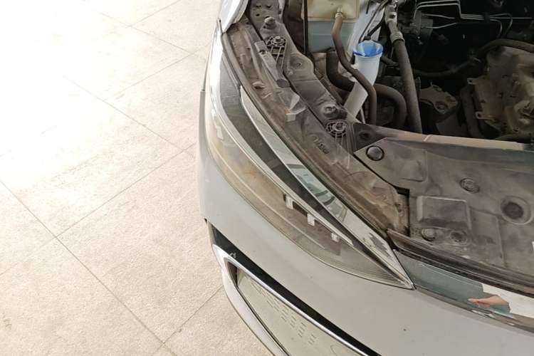 Used BAIC Beijing EU5 2018 R500 Smart Wind Edition Right Front Headlight