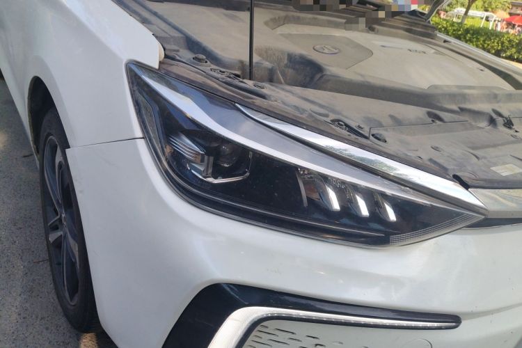 Used BAIC Beijing EU5 2018 R500 Smart Wind Edition Right Front Headlight