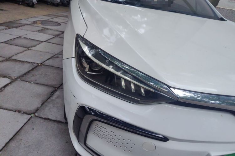 Used BAIC Beijing EU5 2018 R500 Smart Wind Edition Right Front Headlight