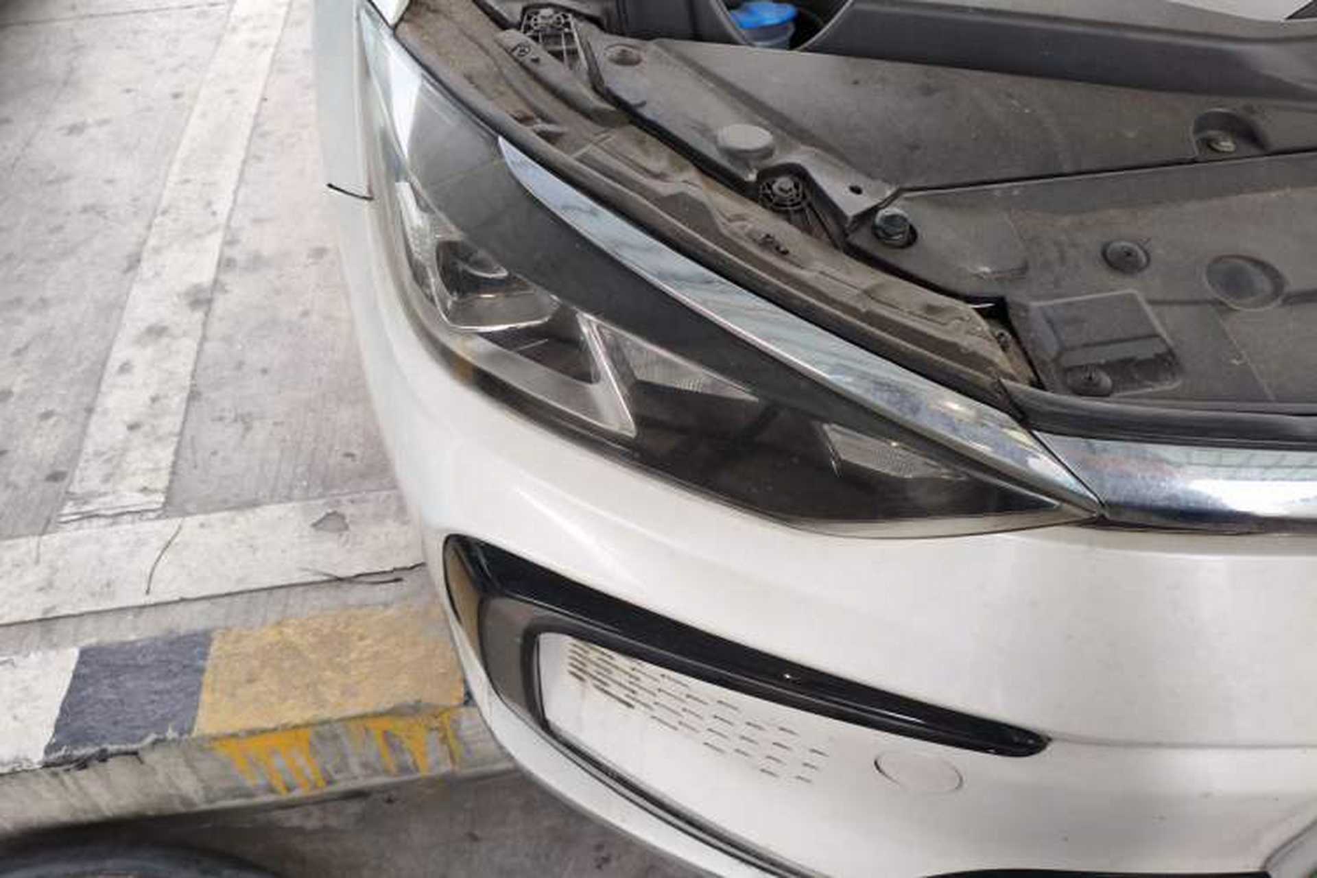Used BAIC Beijing EU5 2018 R500 Smart Wind Edition Right Front Headlight