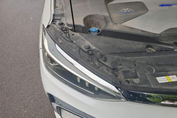 Used BAIC Beijing EU5 2018 R500 Smart Wind Edition Right Front Headlight