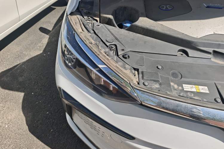 Used BAIC Beijing EU5 2018 R500 Smart Wind Edition Right Front Headlight