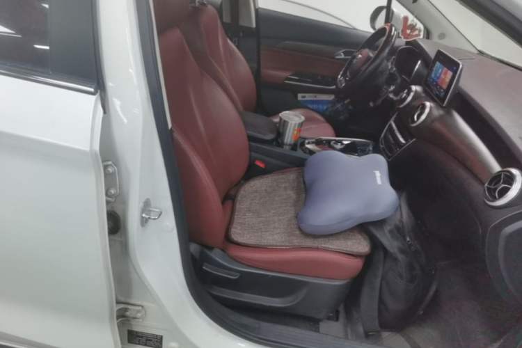 Used BAIC Beijing EU5 2018 R500 Smart Wind Edition Right Front Seat