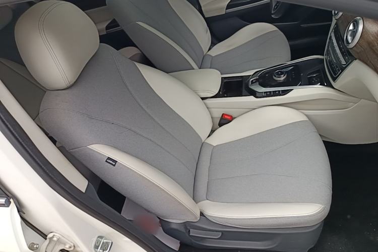 Used BAIC Beijing EU5 2018 R500 Smart Wind Edition Right Front Seat