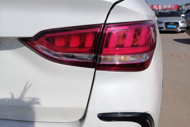 Used BAIC Beijing EU5 2018 R500 Smart Wind Edition Right Rear Taillight