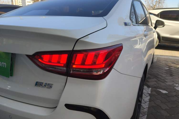 Used BAIC Beijing EU5 2018 R550 Smart Trend Edition Right Rear Taillight