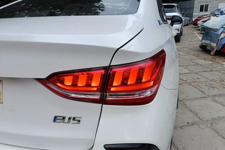 Used BAIC Beijing EU5 2018 R500 Smart Wind Edition Right Rear Taillight