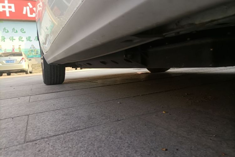 Used BAIC Beijing EU5 2018 R500 Smart Wind Edition Right Side Sill