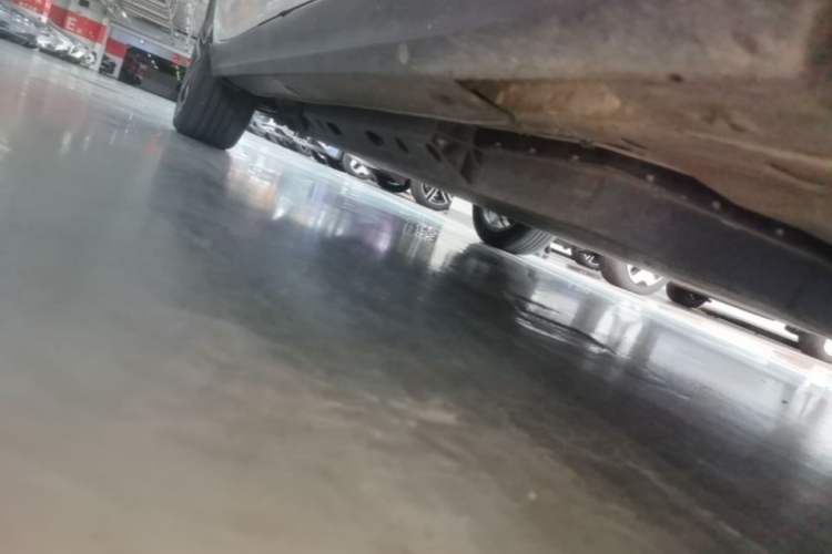 Used BAIC Beijing EU5 2018 R500 Smart Wind Edition Right Side Sill