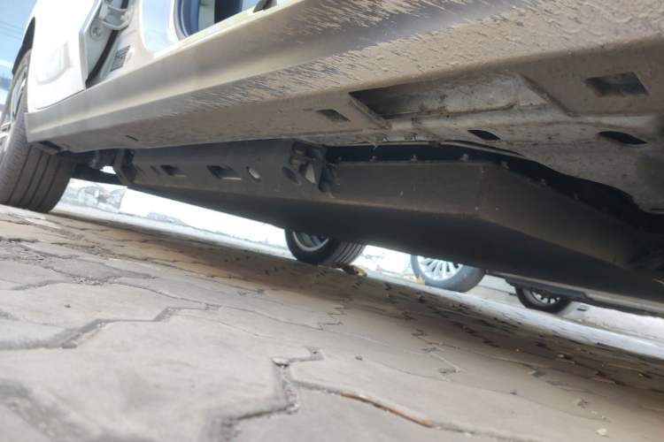 Used BAIC Beijing EU5 2018 R550 Smart Trend Edition Right Side Sill