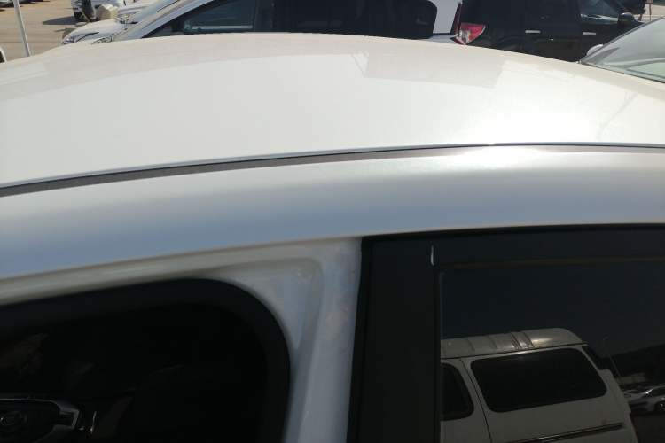 Used BAIC Beijing EU5 2018 R500 Smart Wind Edition Roof