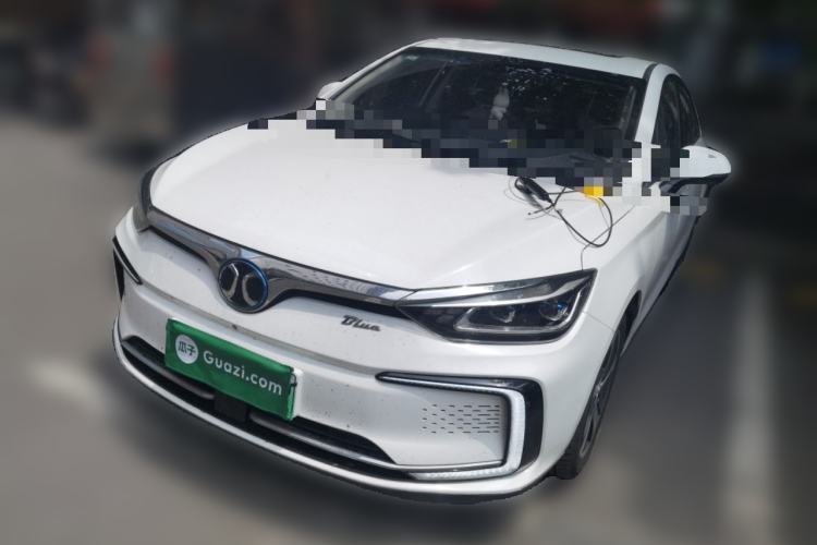 Used BAIC Beijing EU5 2018 R550 Smart Trend Edition Guazi used car, China used car export, Used car for sale, Used  cars, Cheapest cars for sale