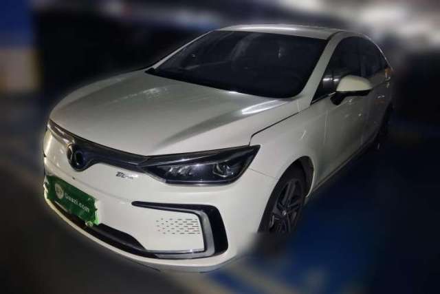 Used BAIC Beijing EU5 2018 R500 Smart Wind Edition