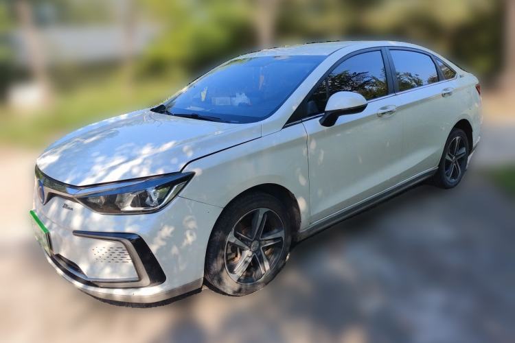Used BAIC Beijing EU5 2018 R500 Smart Wind Edition Guazi used car, China used car export, Used car for sale, Used  cars, Cheapest cars for sale
