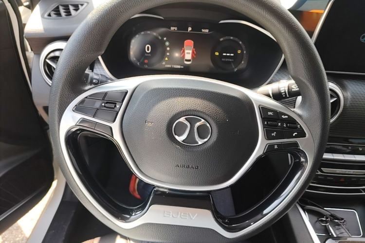 Used BAIC Beijing EU5 2018 R500 Smart Wind Edition Steering Wheel