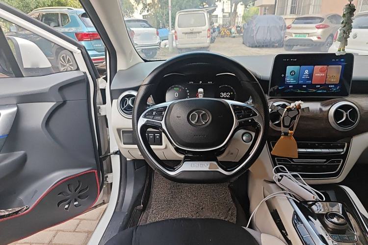Used BAIC Beijing EU5 2018 R500 Smart Wind Edition Steering Wheel