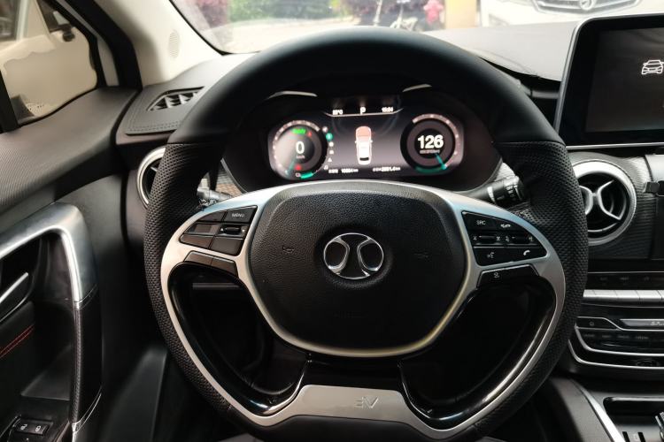 Used BAIC Beijing EU5 2018 R500 Smart Wind Edition Steering Wheel