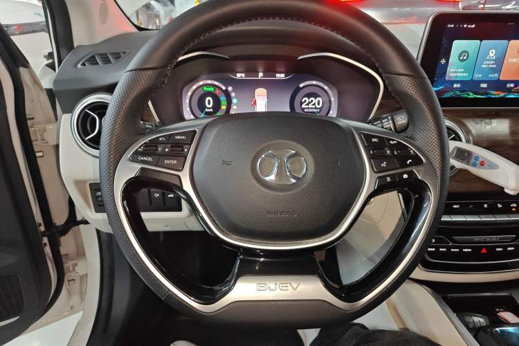 Used BAIC Beijing EU5 2018 R500 Smart Wind Edition Steering Wheel