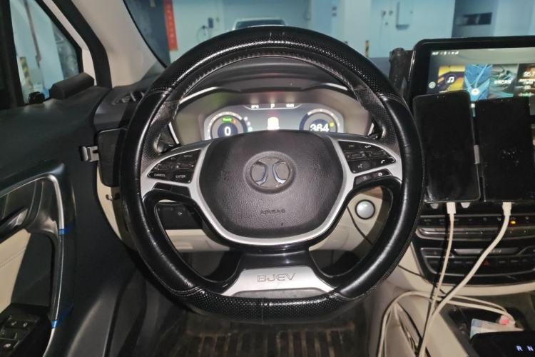 Used BAIC Beijing EU5 2018 R500 Smart Wind Edition Steering Wheel