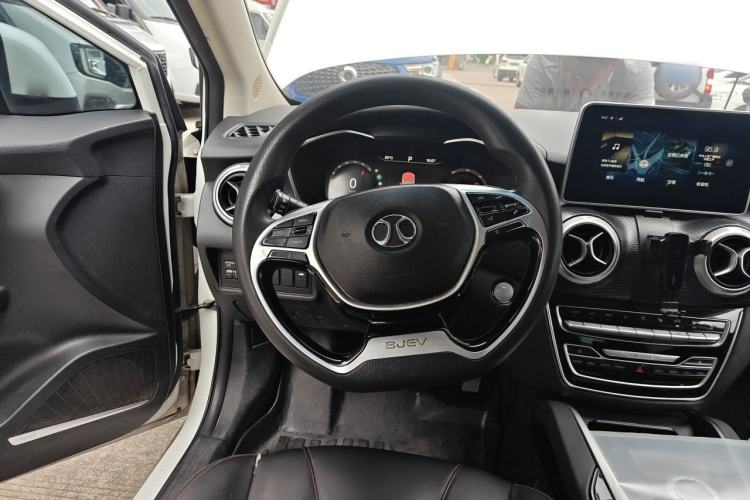 Used BAIC Beijing EU5 2018 R500 Smart Wind Edition Steering Wheel