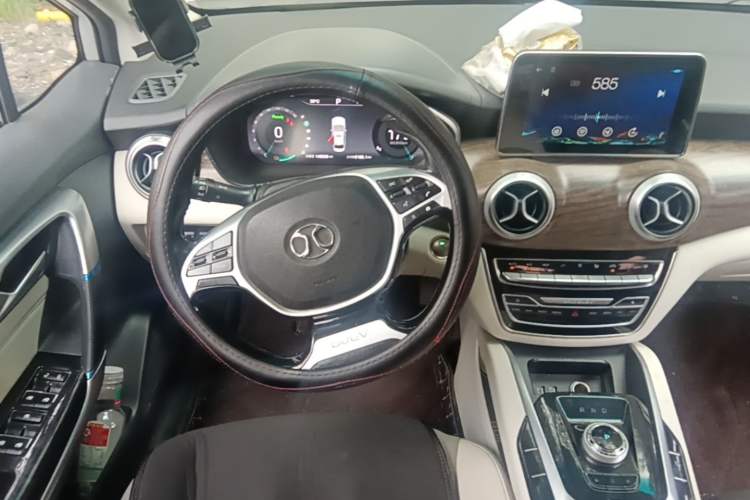 Used BAIC Beijing EU5 2018 R500 Smart Wind Edition Steering Wheel