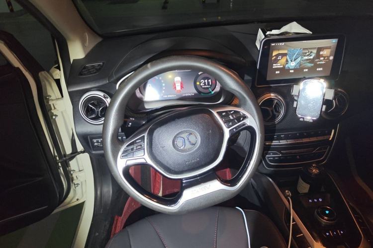 Used BAIC Beijing EU5 2018 R500 Smart Wind Edition Steering Wheel