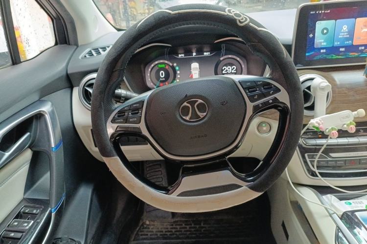 Used BAIC Beijing EU5 2018 R500 Smart Edition Steering Wheel